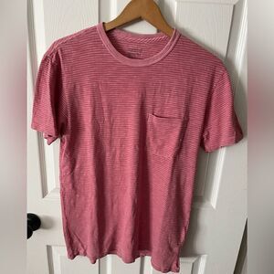 🆕 Men’s Vineyard Vines Pink Short Sleeve Island Pocket Tee Shirt Size S